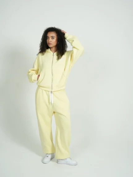LeVoleur Raws Jogger Butter Yellow